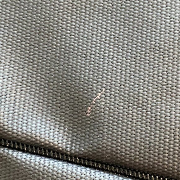 Built City Collection Laptop Sleeve for 13-inch Laptop Black - Picture 3 of 10